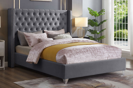 Button Tufted Bed Velvet Bed with Nailhead Detail