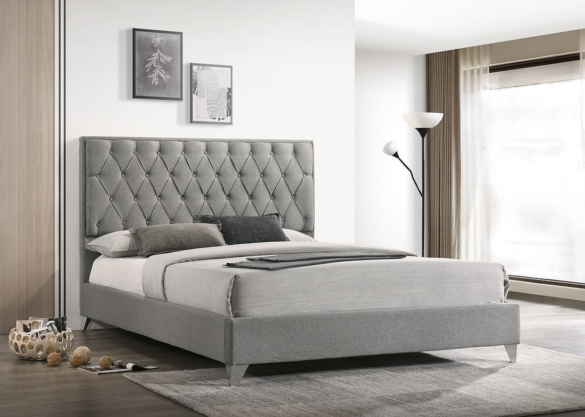 Bed with Diamond Pattern Button Details